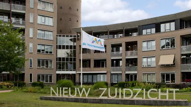 De buitenkant van de thuiszorg locatie Nieuw Zuidzicht van KleinGeluk